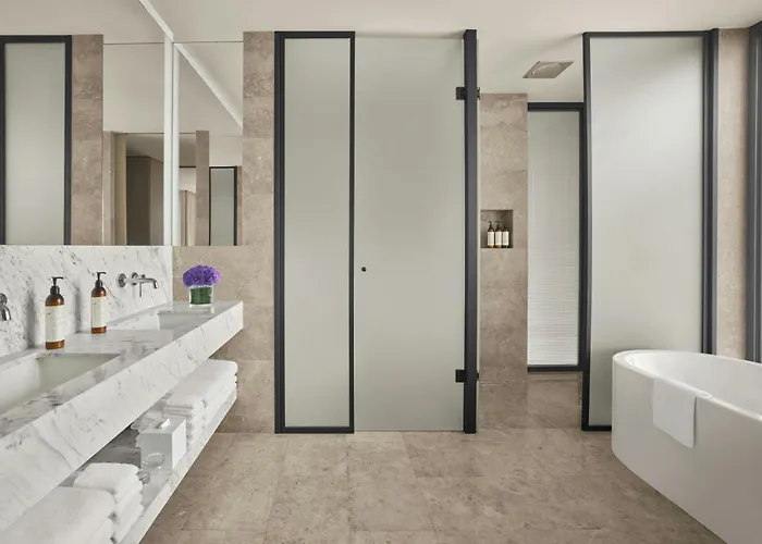 The Bodrum Edition 5* 얄리카베크