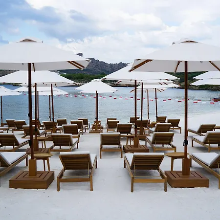 博德鲁姆艾迪逊酒店 5*